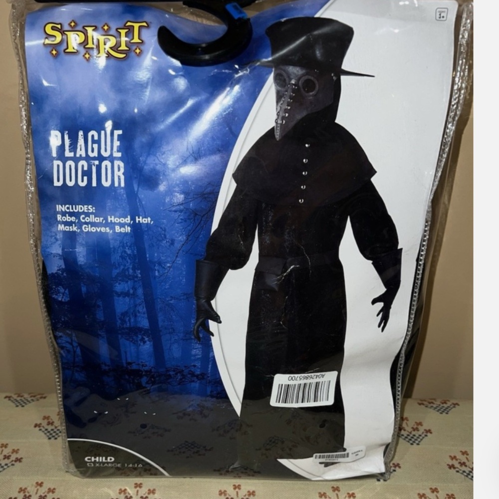 Boys XL Spirit Halloween Plague Doctor costume